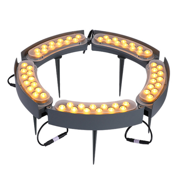 LED tree ring light for landscape lighting